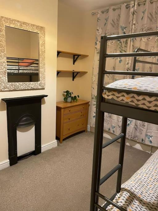 Gloucester Rd 2 Mins Away - Fab, New, Trendy House Bristol Zewnętrze zdjęcie