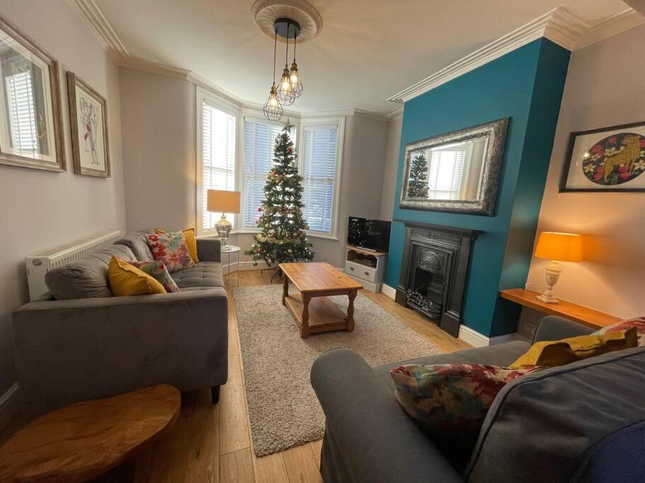 Gloucester Rd 2 Mins Away - Fab, New, Trendy House Bristol Zewnętrze zdjęcie