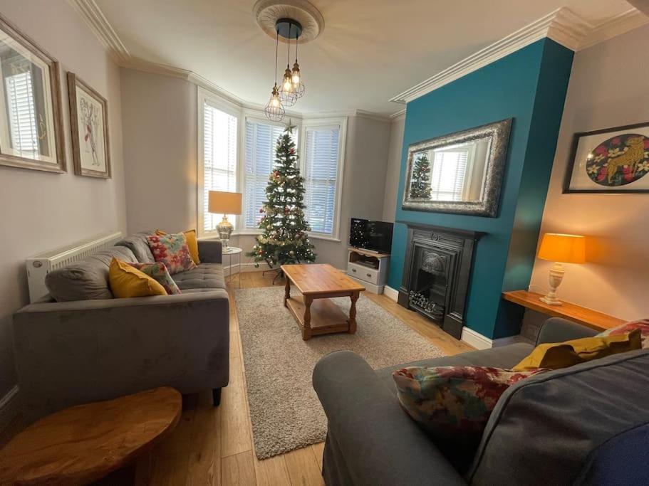 Gloucester Rd 2 Mins Away - Fab, New, Trendy House Bristol Zewnętrze zdjęcie