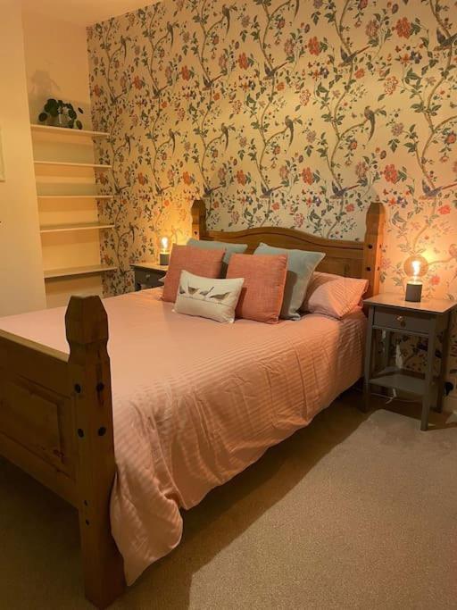 Gloucester Rd 2 Mins Away - Fab, New, Trendy House Bristol Zewnętrze zdjęcie